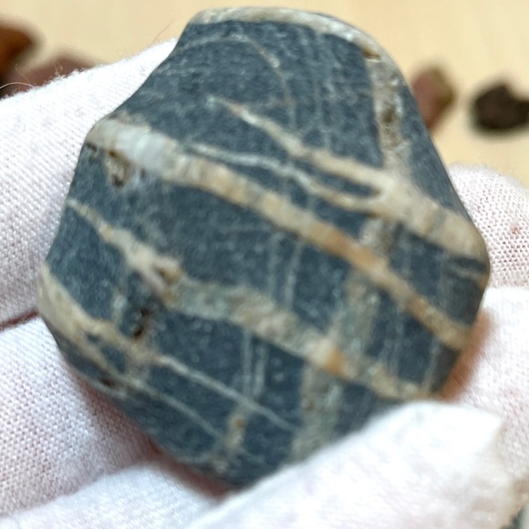 Rock Set: beauties from NM & AK. To collect or tumble or decorate with. Set A - Picture 8 of 14